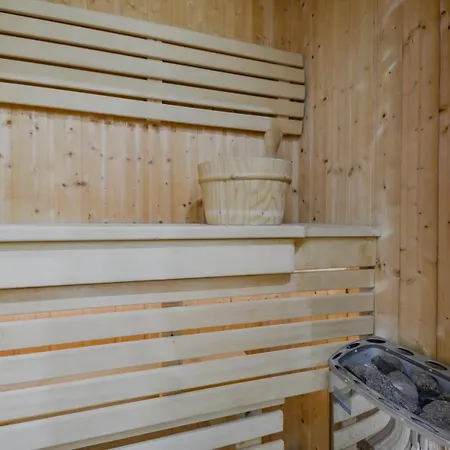 Hrabiego - 2 Sypialnie, 50m2, Sauna, Balkon, Parking, Centrum Apartman *